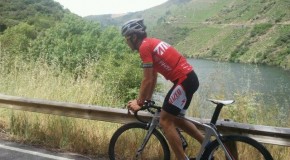 Gómez Noya prepárase para Kitzbühel en Manzaneda