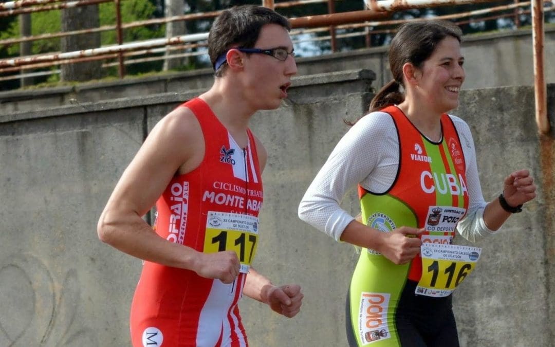 Aaron Ortiz, captado polo tríatlon en Pontevedra