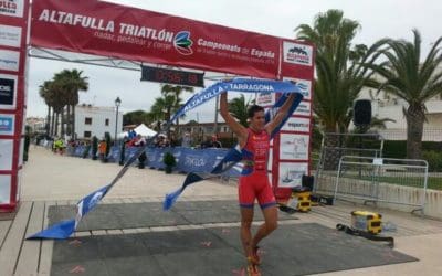 NAN OLIVERAS, CAMPIÓN DE ESPAÑA DE TRÍATLON NA DISTANCIA SPRINT