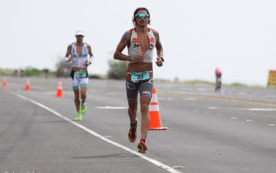 IVÁN RAÑA, DÉCIMOSEGUNDO NO MUNDIAL DE IRONMÁN EN KONA CUNHA MAGNÍFICA REMONTADA NA CARREIRA A PE