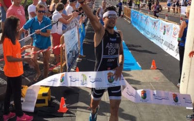 UXÍO ABUÍN, VENCEDOR DO TIMANFAYA TRIATHLON