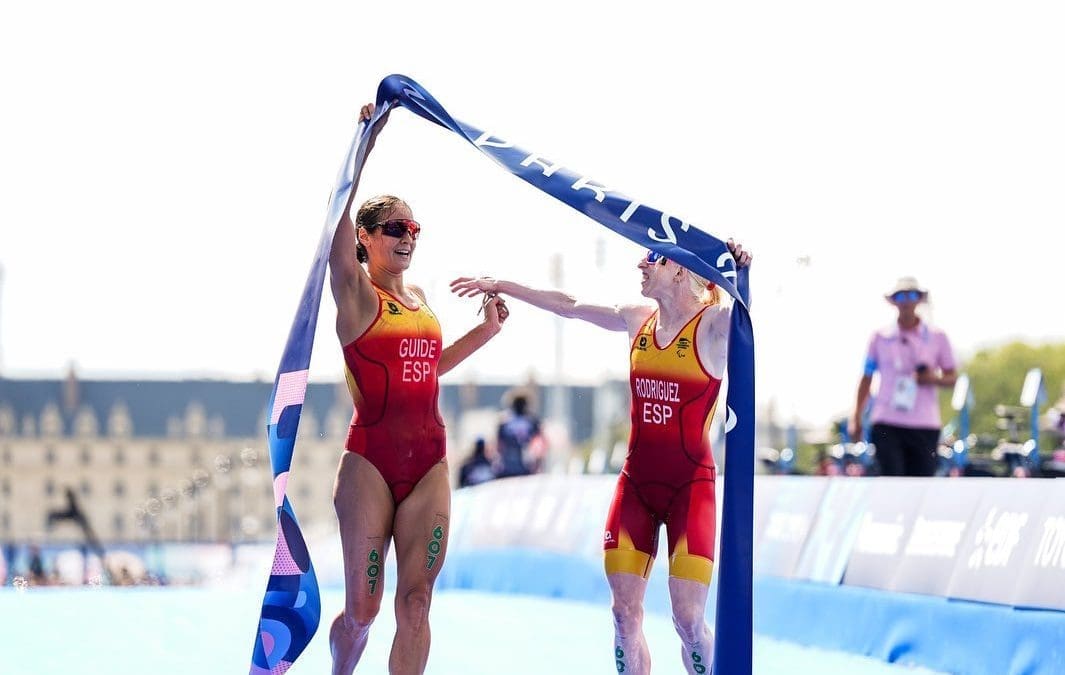 ¡SUSANA RODRÍGUEZ E SARA PÉREZ LEVAN O OURO EN PARÍS!