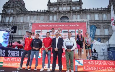 Sara Guerrero e Genís Grau gañan o Campionato de España de Tríatlon 2025 na Coruña